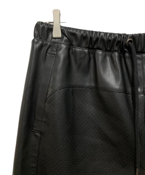 BREATH（ブレス）BREATH (ブレス) FAUX LEATHER SHORTS ブラック サイズ:XLの古着・服飾アイテム