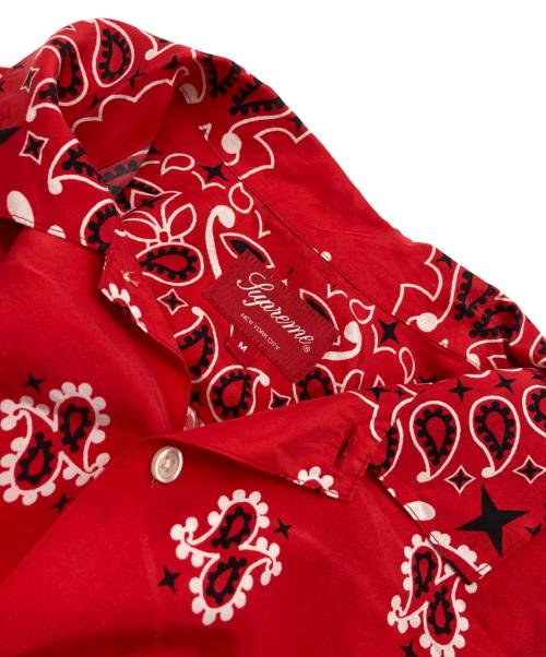 SUPREME（シュプリーム）SUPREME (シュプリーム) Bandana Silk S/S Shirt レッド サイズ:Mの古着・服飾アイテム