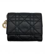 Christian Diorクリスチャン ディオール）の古着「レディディオール ロータスウォレット」｜ブラック