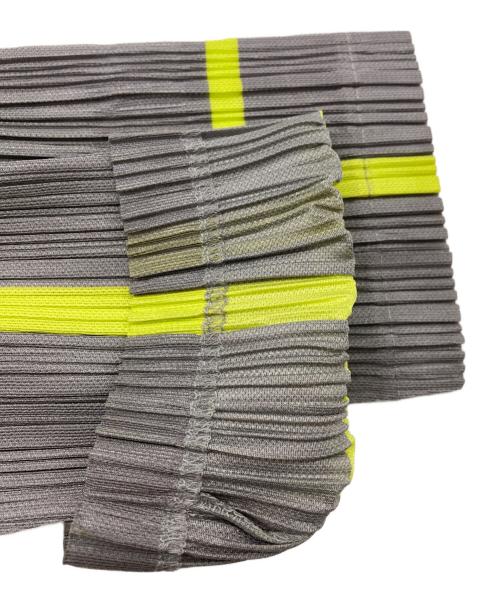 PLEATS PLEASE（プリーツプリーズ）PLEATS PLEASE (プリーツプリーズ) 1Bプリーツチェックジャケット グレー サイズ:3の古着・服飾アイテム