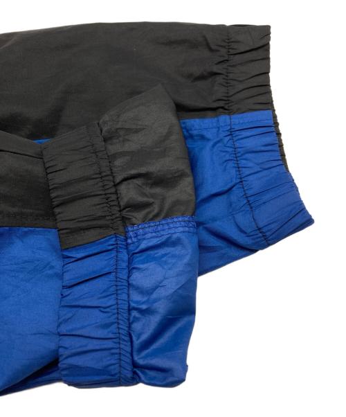 NIKE ACG（ナイキエーシージー）NIKE ACG (ナイキエージーシー) アノラックパーカー ブラック×オレンジ サイズ:Mの古着・服飾アイテム