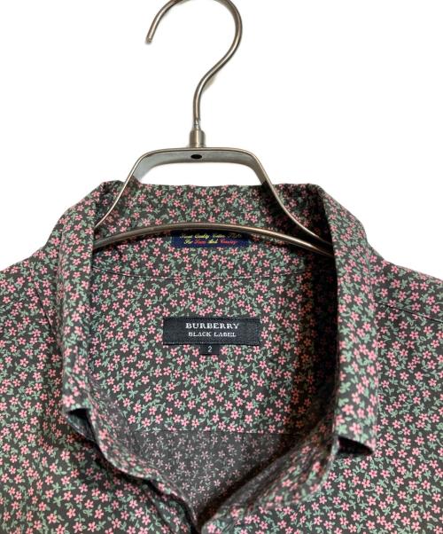 BURBERRY BLACK LABEL（バーバリーブラックレーベル）BURBERRY BLACK LABEL (バーバリーブラックレーベル) 花柄シャツ ピンク サイズ:2の古着・服飾アイテム