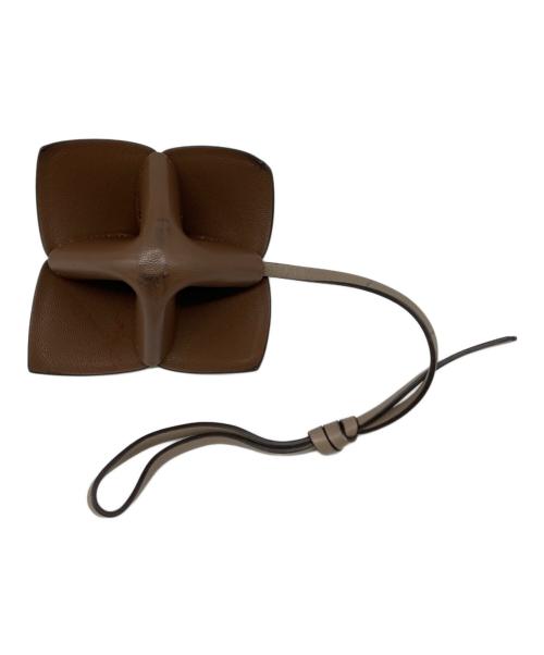 FENDI（フェンディ）FENDI (フェンディ) フォーチュンテラーチャーム ホワイトの古着・服飾アイテム