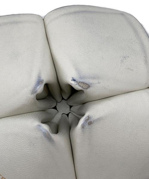 FENDI（フェンディ）FENDI (フェンディ) フォーチュンテラーチャーム ホワイトの古着・服飾アイテム