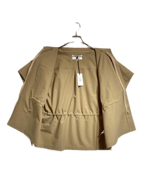 F/CE.（エフシーイー）F/CE. (エフシーイー) TECH TRANSFORM SHIRT ベージュ サイズ:Ｓの古着・服飾アイテム