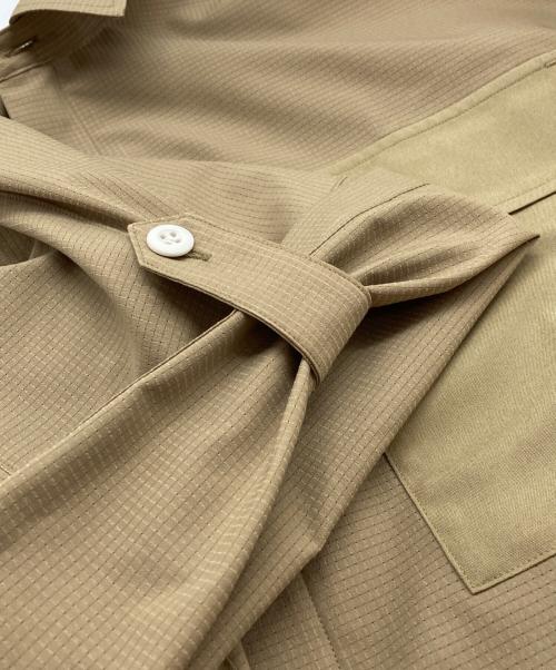 F/CE.（エフシーイー）F/CE. (エフシーイー) TECH TRANSFORM SHIRT ベージュ サイズ:Ｓの古着・服飾アイテム