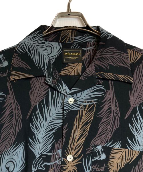 GLAD HAND（グラッドハンド）GLAD HAND (グラッドハンド) PEACOCK QUILL - S/S SHIRTS ブラック サイズ:Mの古着・服飾アイテム