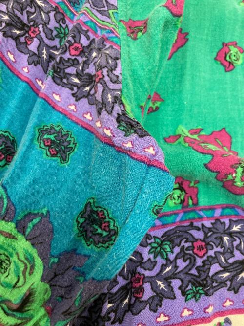 SUPREME（シュプリーム）SUPREME (シュプリーム) Paisley rayon shirt パープル サイズ:XLの古着・服飾アイテム