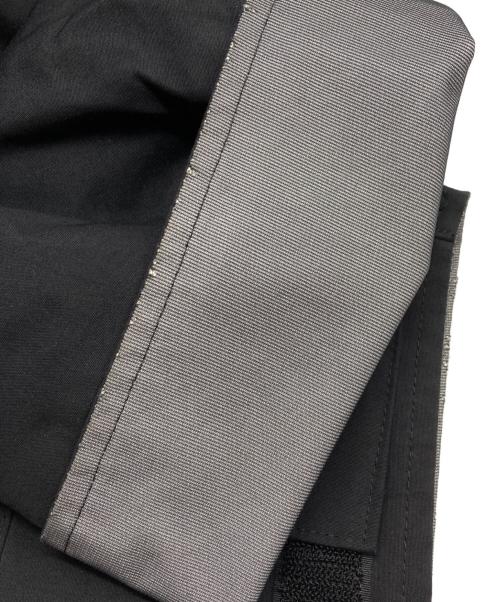 is-ness（イズネス）is-ness (イズネス) NINJA HOODIE SHELL JACKET ブラック サイズ:Lの古着・服飾アイテム