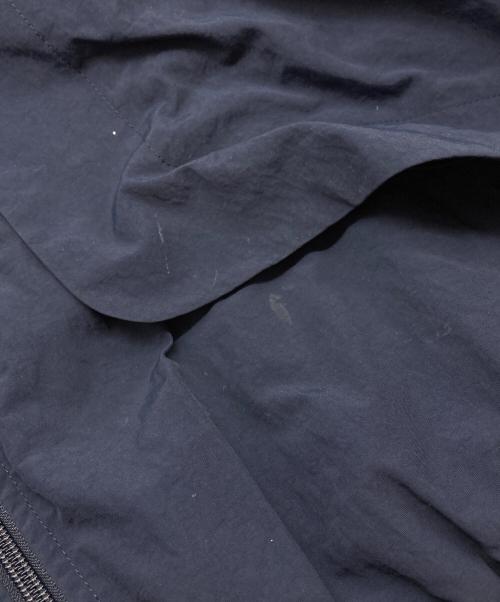 BASICKS（ベイシックス）BASICKS (ベイシックス) Bone New York Puffer Jacket ネイビー サイズ:Sの古着・服飾アイテム