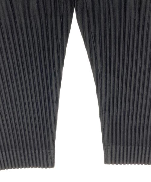 HOMME PLISSE ISSEY MIYAKE（オム プリッセ イッセイ ミヤケ）HOMME PLISSE ISSEY MIYAKE (オムプリッセ イッセイ ミヤケ) BASICSプリーツパンツ ブラック サイズ:1の古着・服飾アイテム