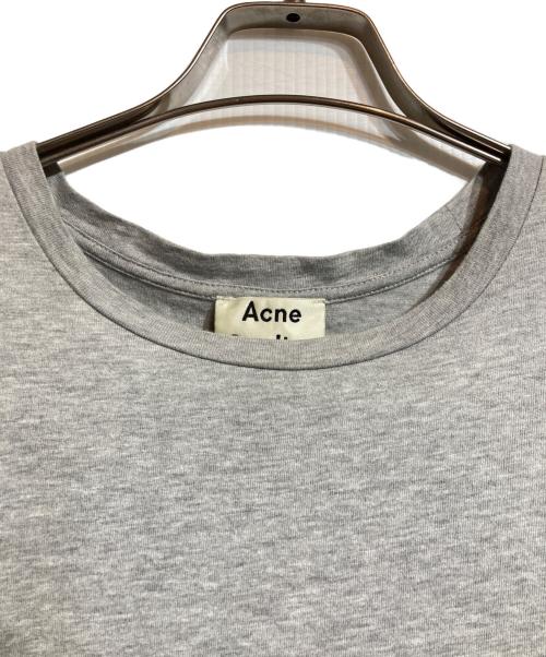 Acne studios（アクネ ストゥディオス）Acne studios (アクネ ストゥディオス) MEASURE FACE Tee グレー サイズ:Sの古着・服飾アイテム