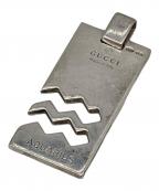 GUCCIグッチ）の古着「AQUARIUSペンダントトップ」｜シルバー