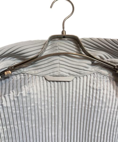 HOMME PLISSE ISSEY MIYAKE（オム プリッセ イッセイ ミヤケ）HOMME PLISSE ISSEY MIYAKE (オムプリッセ イッセイ ミヤケ) プリーツテーラードジャケット グレー サイズ:3の古着・服飾アイテム