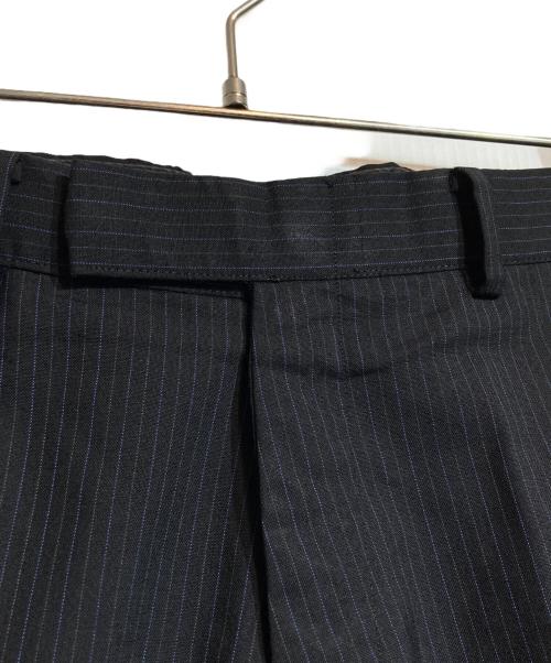 BURBERRY BLACK LABEL（バーバリーブラックレーベル）BURBERRY BLACK LABEL (バーバリーブラックレーベル) ストライプスーツ ブラック サイズ:38の古着・服飾アイテム