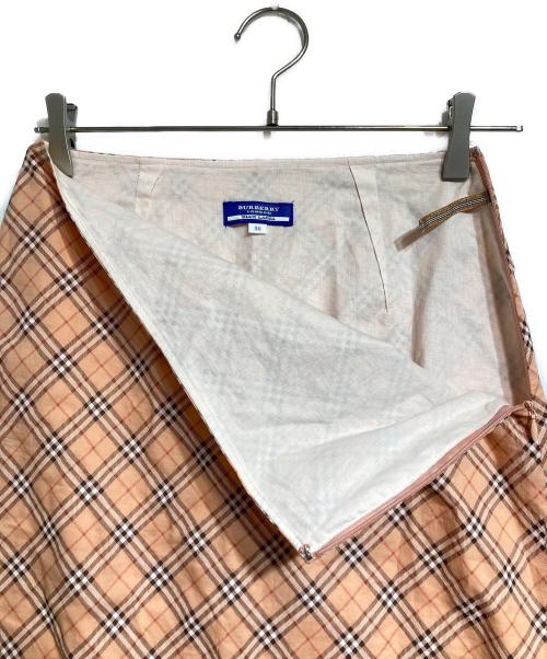 BURBERRY BLUE LABEL（バーバリー ブルー レーベル）BURBERRY BLUE LABEL (バーバリーロンドンブルーレーベル) スカート ピンク サイズ:38の古着・服飾アイテム