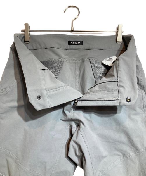 ARC'TERYX（アークテリクス）ARC'TERYX (アークテリクス) CRONIN COTTON PANT グレー サイズ:Sの古着・服飾アイテム