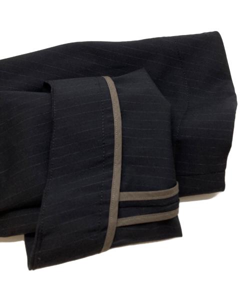 DEVOA（デヴォア）DEVOA (デヴォア) 立体裁断ストライプパンツ ネイビー サイズ:3の古着・服飾アイテム