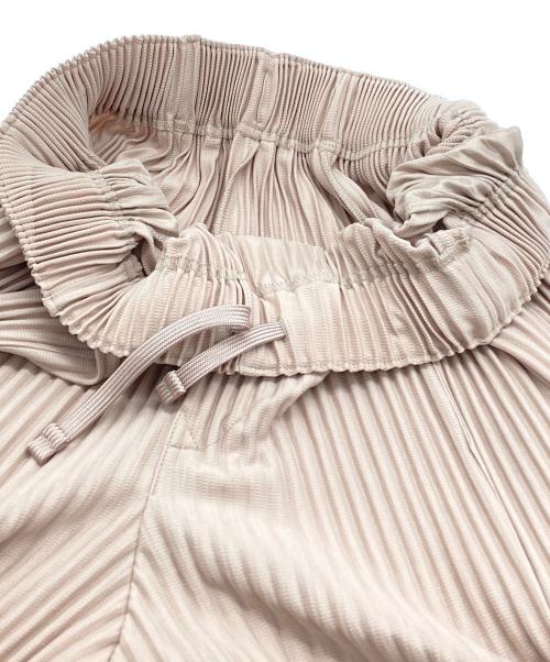 HOMME PLISSE ISSEY MIYAKE（オム プリッセ イッセイ ミヤケ）HOMME PLISSE ISSEY MIYAKE (オム プリッセ イッセイ ミヤケ) プリーツワイドパンツ ピンク サイズ:1の古着・服飾アイテム