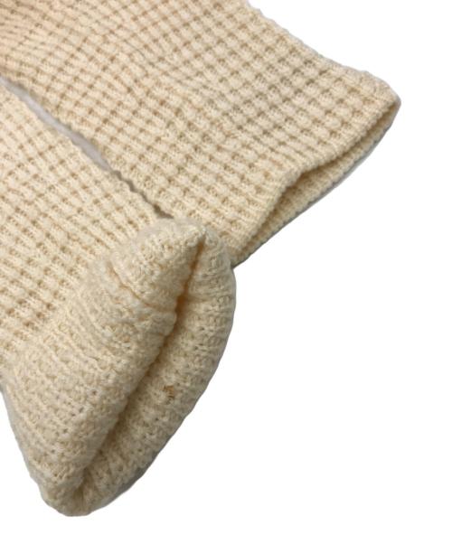 ARMANI COLLEZIONI（アルマーニ コレツィオーニ）ARMANI COLLEZIONI (アルマーニ コレツィオーニ) ニットカーディガン アイボリー サイズ:48の古着・服飾アイテム