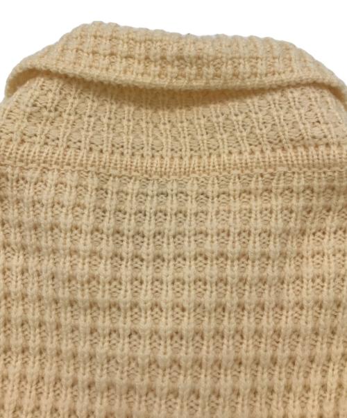 ARMANI COLLEZIONI（アルマーニ コレツィオーニ）ARMANI COLLEZIONI (アルマーニ コレツィオーニ) ニットカーディガン アイボリー サイズ:48の古着・服飾アイテム