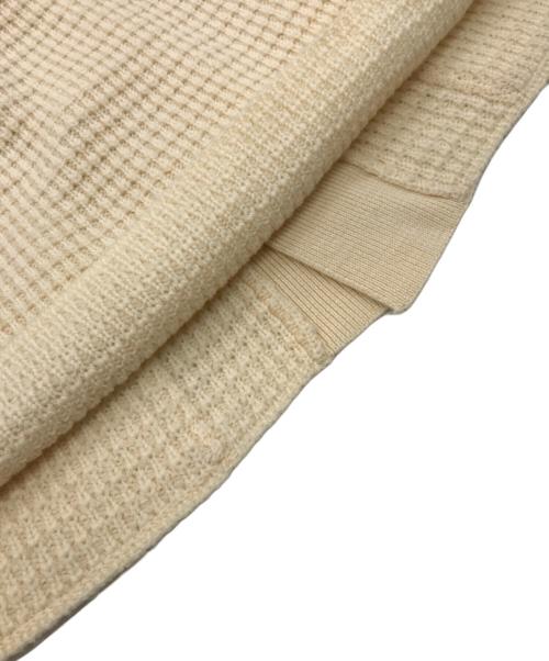 ARMANI COLLEZIONI（アルマーニ コレツィオーニ）ARMANI COLLEZIONI (アルマーニ コレツィオーニ) ニットカーディガン アイボリー サイズ:48の古着・服飾アイテム