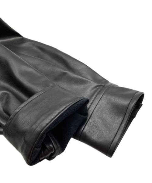 SOFTHYPHEN（ソフトハイフン）SOFTHYPHEN (ソフトハイフン) FAUX LEATHER CROPPED SHIRT ブラック サイズ:3の古着・服飾アイテム