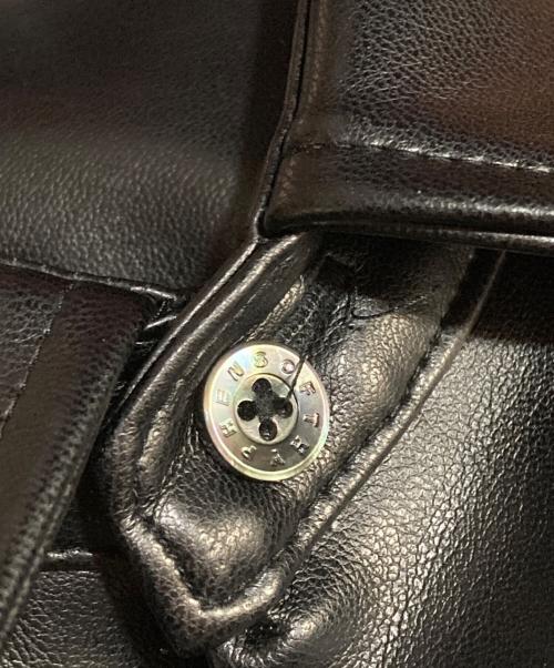 SOFTHYPHEN（ソフトハイフン）SOFTHYPHEN (ソフトハイフン) FAUX LEATHER CROPPED SHIRT ブラック サイズ:3の古着・服飾アイテム