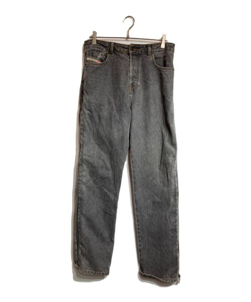 DIESEL（ディーゼル）DIESEL (ディーゼル) Straight Jeans 2002 ブラック サイズ:32の古着・服飾アイテム