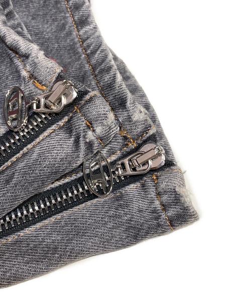 DIESEL（ディーゼル）DIESEL (ディーゼル) Straight Jeans 2002 ブラック サイズ:32の古着・服飾アイテム