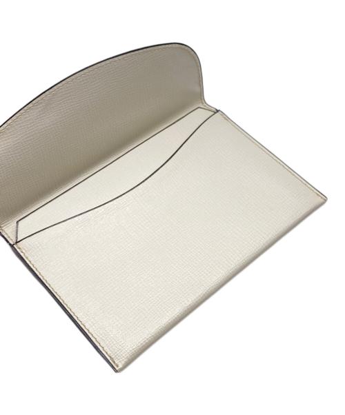 Valextra（ヴァレクストラ）Valextra (ヴァレクストラ) レザーフラップカードケース アイボリーの古着・服飾アイテム