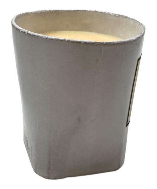 sacai（サカイ）sacai (サカイ) ASTIER de Villatte (アスティエドヴィラット) キャンドル ホワイト×ゴールドの古着・服飾アイテム