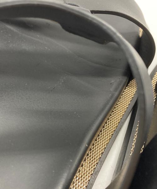 Salvatore Ferragamo（サルヴァトーレ フェラガモ）Salvatore Ferragamo (サルヴァトーレ フェラガモ) ガンチーニ ストラップフラットサンダル ブラック サイズ:7・1/2の古着・服飾アイテム