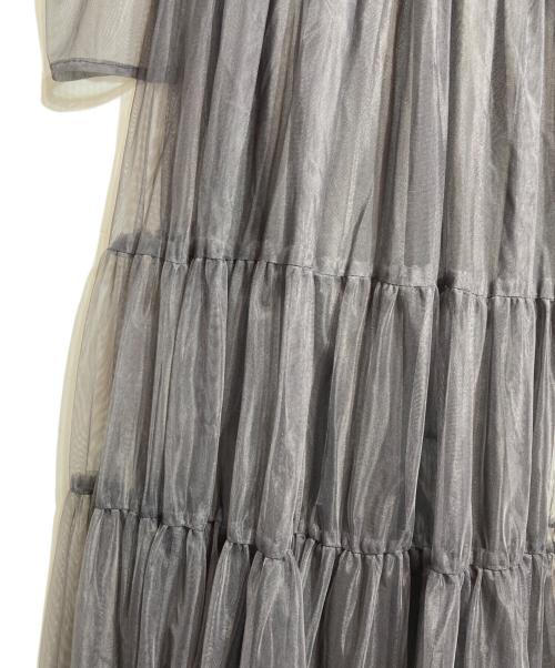 Snidel（スナイデル）Snidel (スナイデル) Vネックティアードチュールドレス グレー サイズ:1の古着・服飾アイテム