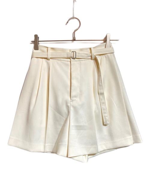 FRAY ID（フレイ アイディー）FRAY ID (フレイ アイディー) ダブルサテンショートパンツ ベージュの古着・服飾アイテム