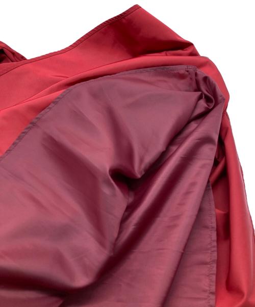 UN3D.（アンスリード）UN3D. (アンスリード) サイドギャザーボリュームスカート レッド サイズ:36の古着・服飾アイテム