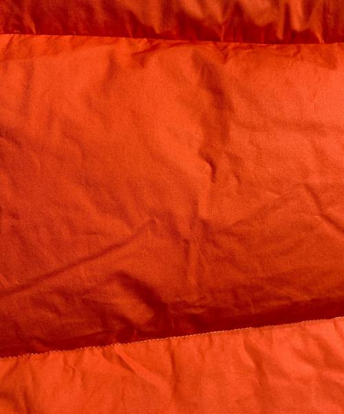 STONE ISLAND（ストーンアイランド）STONE ISLAND (ストーンアイランド) MARINA ワックスコーティングコットンポプリンダウンベスト オレンジ サイズ:Lの古着・服飾アイテム