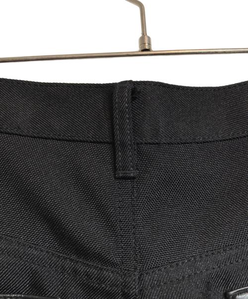 JUNYA WATANABE MAN（ジュンヤワタナベマン）JUNYA WATANABE MAN (ジュンヤワタナベマン) エステルヘビーツイル×フェイクレザーパンツ ブラック サイズ:Mの古着・服飾アイテム