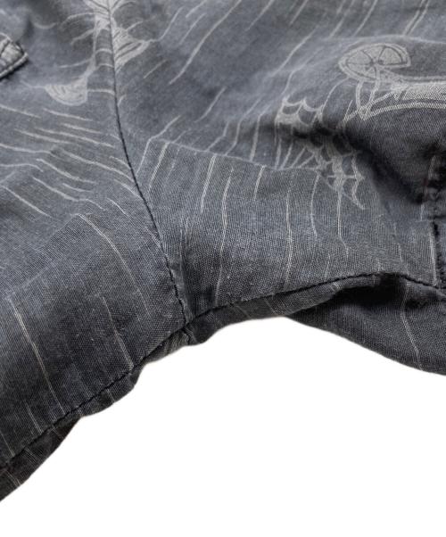 Thee Hysteric XXX（ジィ ヒステリックトリプルエックス）Thee Hysteric XXX (ジィ ヒステリックトリプルエックス) 総柄開襟シャツ グレー サイズ:Mの古着・服飾アイテム