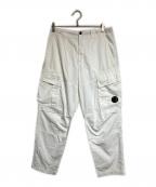 C.P COMPANYシーピーカンパニー）の古着「ゴーグルカーゴパンツ」｜ホワイト