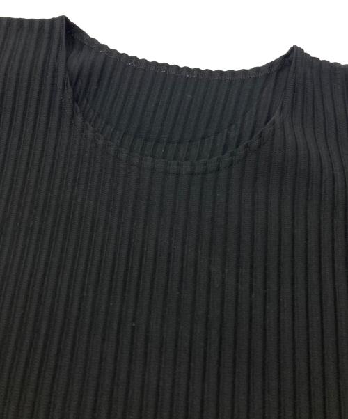 HOMME PLISSE ISSEY MIYAKE（オム プリッセ イッセイ ミヤケ）HOMME PLISSE ISSEY MIYAKE (オム プリッセ イッセイ ミヤケ) プリーツカットソー ブラック サイズ:3の古着・服飾アイテム