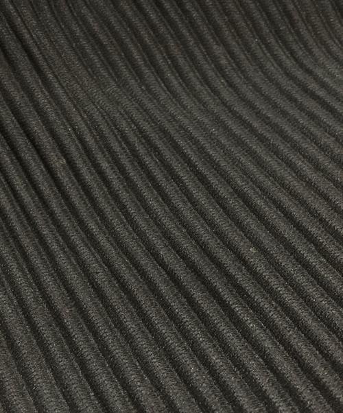 HOMME PLISSE ISSEY MIYAKE（オム プリッセ イッセイ ミヤケ）HOMME PLISSE ISSEY MIYAKE (オム プリッセ イッセイ ミヤケ) プリーツカットソー ブラック サイズ:3の古着・服飾アイテム