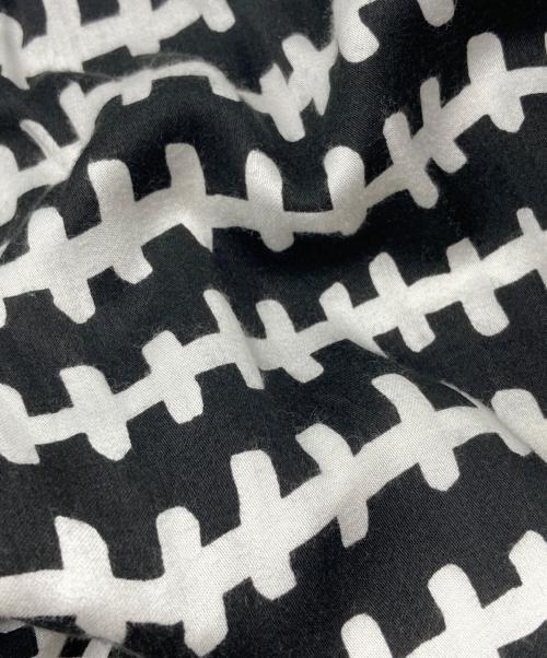 COMME des GARCONS COMME des GARCONS（コムデギャルソン コムデギャルソン）COMME des GARCONS COMME des GARCONS (コムデギャルソン コムデギャルソン) 総柄スカート ブラック サイズ:ｓの古着・服飾アイテム