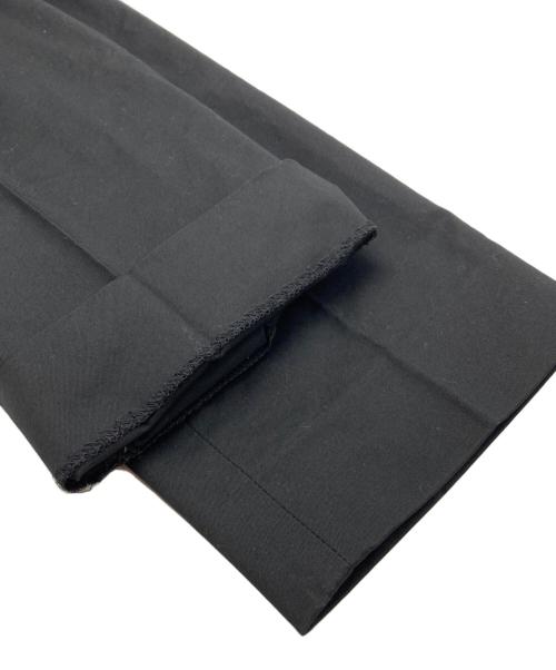 MIU MIU（ミュウミュウ）MIU MIU (ミュウミュウ) テーパードパンツ ブラック サイズ:42の古着・服飾アイテム