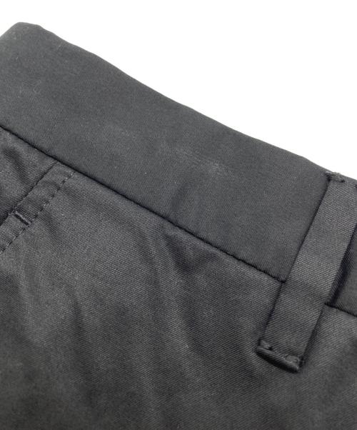 MIU MIU（ミュウミュウ）MIU MIU (ミュウミュウ) テーパードパンツ ブラック サイズ:42の古着・服飾アイテム