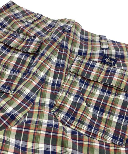 stussy（ステューシー）stussy (ステューシー) ハーフパンツ ブルー×レッド サイズ:	SIZE 32の古着・服飾アイテム
