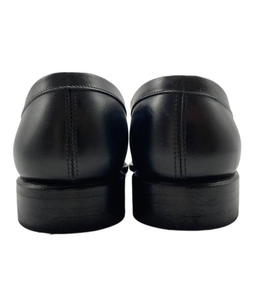 Jalan Sriwijaya（ジャランスリウァヤ）Jalan Sriwijaya (ジャランスリウァヤ) ローファー ホワイト×ブラック サイズ:４・１/２の古着・服飾アイテム