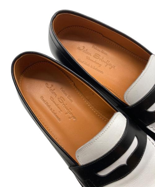 Jalan Sriwijaya（ジャランスリウァヤ）Jalan Sriwijaya (ジャランスリウァヤ) ローファー ホワイト×ブラック サイズ:４・１/２の古着・服飾アイテム