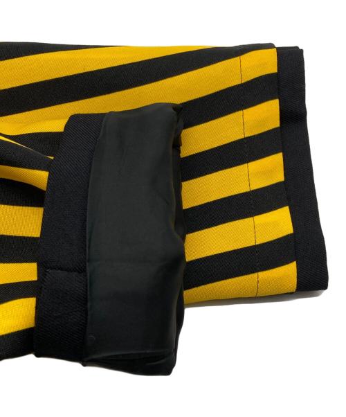 COMME des GARCONS HOMME PLUS（コムデギャルソンオムプリュス）COMME des GARCONS HOMME PLUS (コムデギャルソンオムプリュス) ストライプ切替燕尾ジャケット ブラック サイズ:Mの古着・服飾アイテム