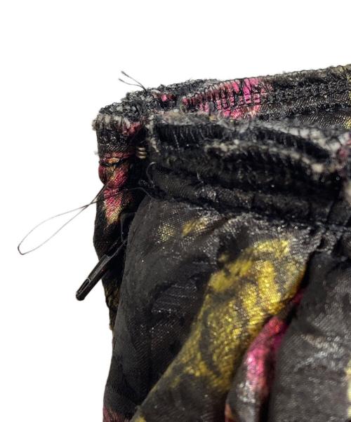 COMME des GARCONS（コムデギャルソン）COMME des GARCONS (コムデギャルソン) フラワージャガードボリュームジャンパースカート ブラック×ピンク サイズ:Sの古着・服飾アイテム